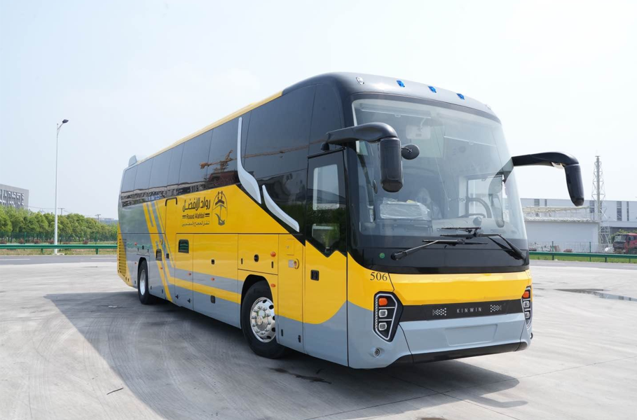 12.5m Bus