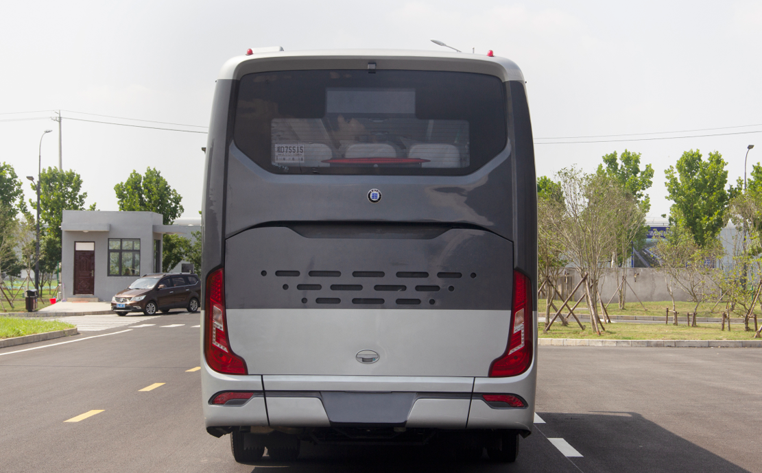 Labor Bus 9m thumb 3