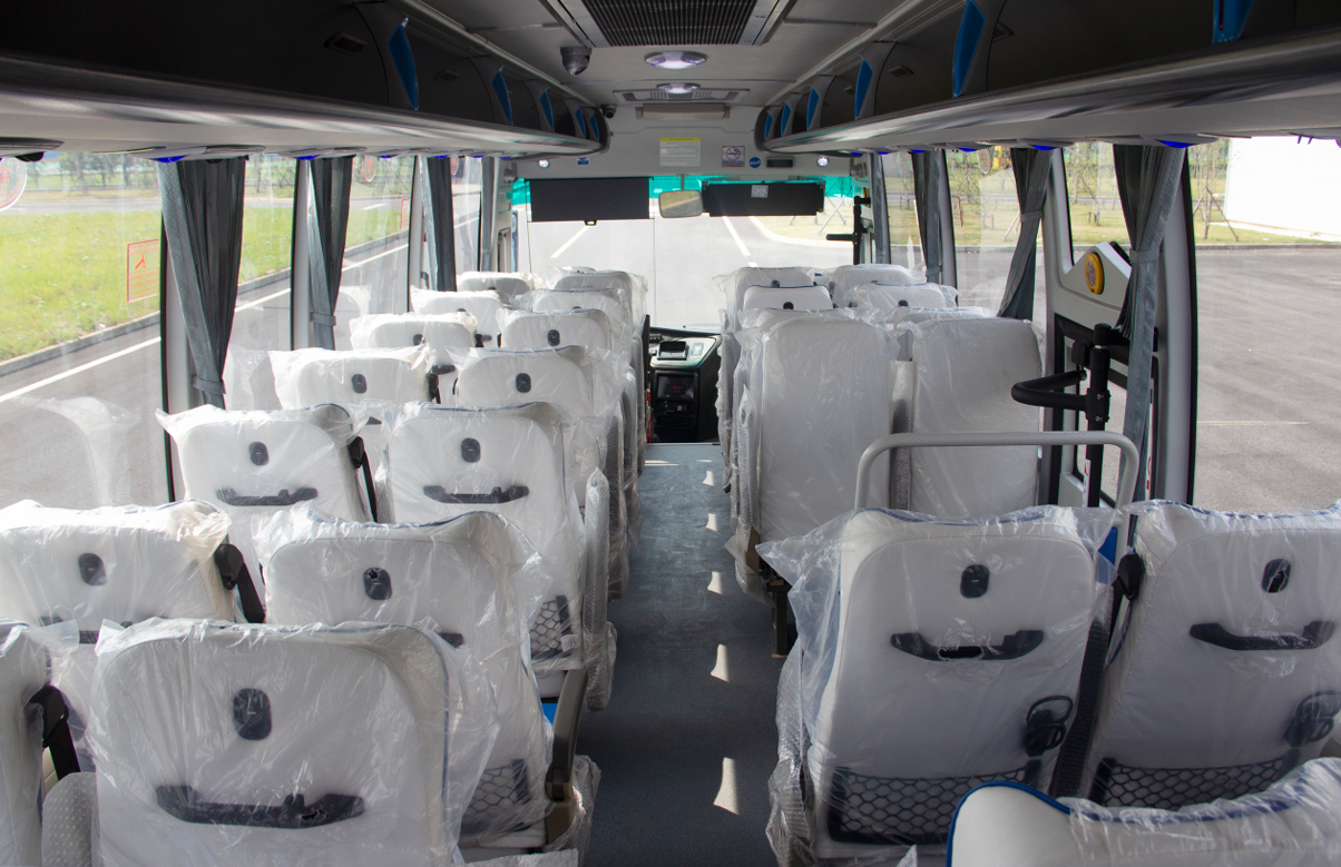 Labor Bus 9m thumb 6