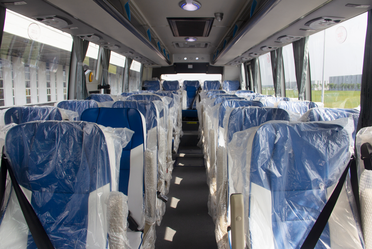 Labor Bus 9m thumb 7